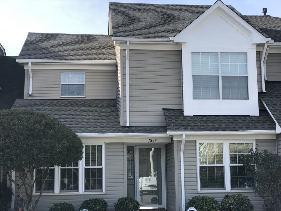 Virginia Beach, VA - Better View install of architectural shingle roof in VB by Landstown. If you have a minor leak or more extensive situation we can take good care of you, just call (757) 689-6210. Virginia Beach, VA - Better View install of architectural shingle roof in VB by Landstown. If you have a minor leak or more extensive situation we can take good care of you, just call (757) 689-6210.