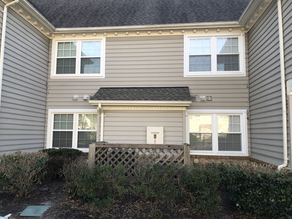 Chesapeake, VA - Better View install of white Vinyl windows and matching wrap in Chesapake. If have an apartment that needs some windows we got you covered just call (757) 689-6210. Chesapeake, VA - Better View install of white Vinyl windows and matching wrap in Chesapake. If have an apartment that needs some windows we got you covered just call (757) 689-6210.