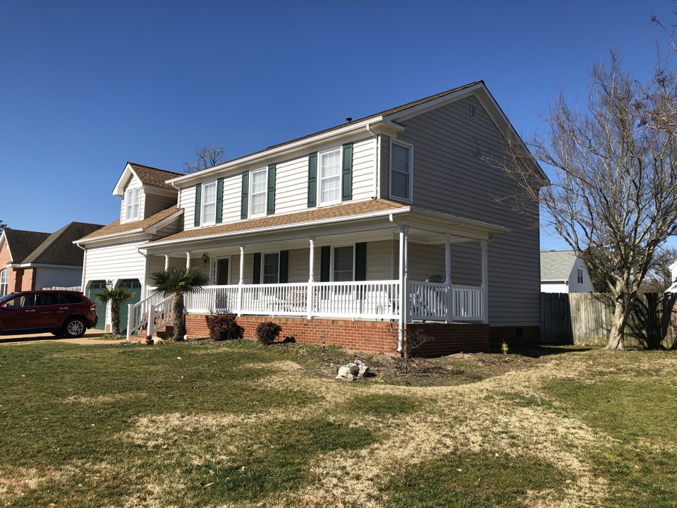 Virginia Beach, VA - Better View install of Trim wrap in VB by Honey Bee Golf Club. From Trim to soffit, gutters and more we are your remodeling company, just call (757) 689-6210. Virginia Beach, VA - Better View install of Trim wrap in VB by Honey Bee Golf Club. From Trim to soffit, gutters and more we are your remodeling company, just call (757) 689-6210.