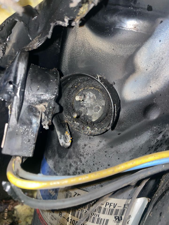 Huntingtown, MD - Diagnosing a malfunctioned compressor on a Carrier system in Huntingtown Huntingtown, MD - Diagnosing a malfunctioned compressor on a Carrier system in Huntingtown