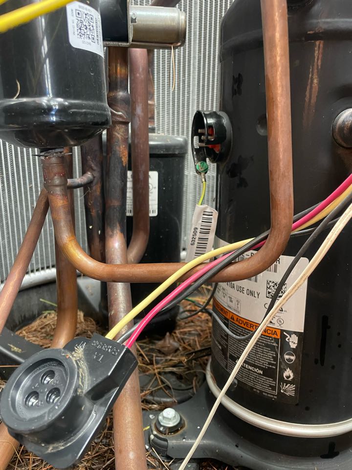 Owings, MD - Checking compressor windings on a Gibson heat pump to ensure the compressor isn't mechanically failed or shorted to ground Owings, MD - Checking compressor windings on a Gibson heat pump to ensure the compressor isn't mechanically failed or shorted to ground