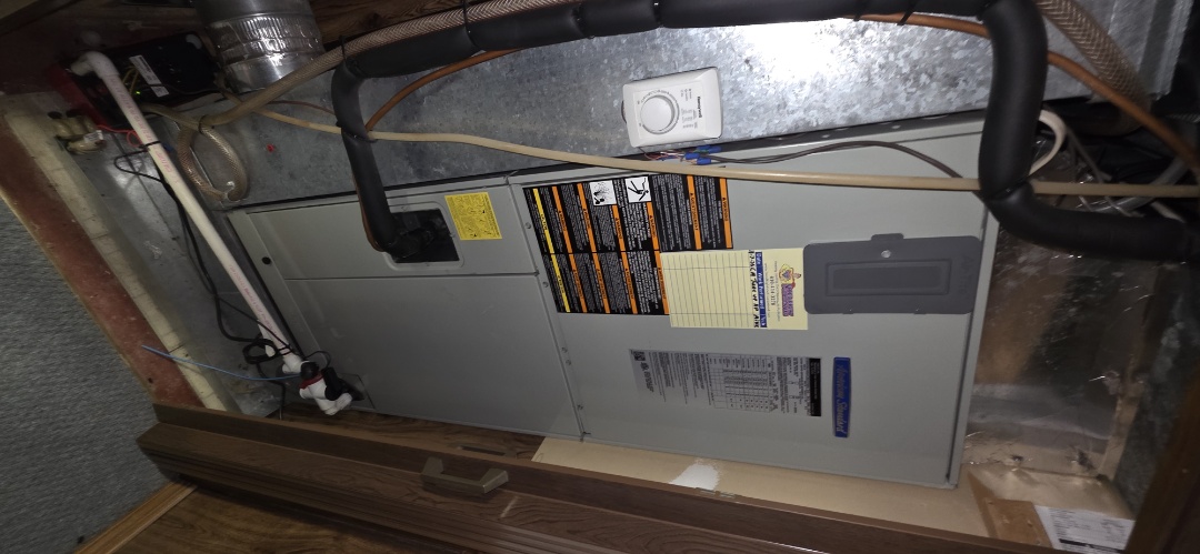 Heat pump maintenance 