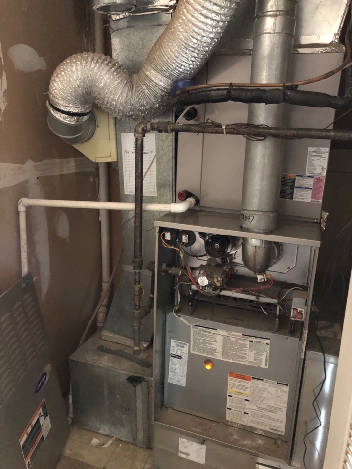 Performed Fall preventive and repairs on Carrier Gas Furnace. 