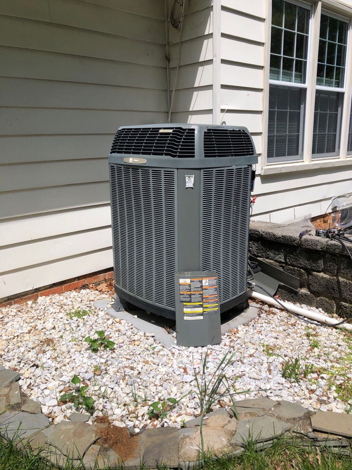 Performed Fall preventive maintenance on Trane Heat Pump system. 