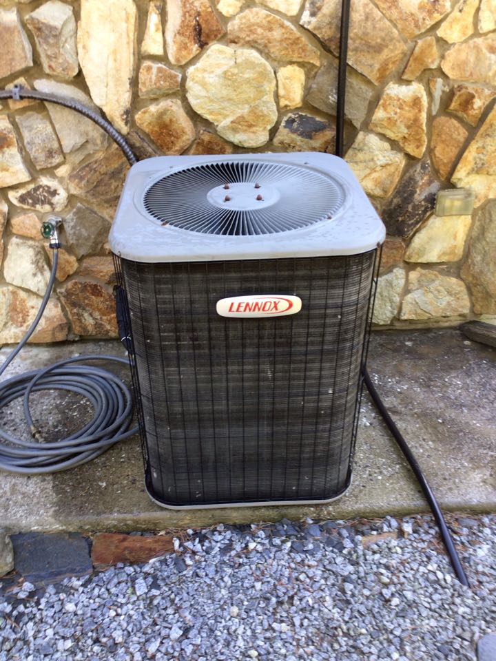 Lennox heat pump maintenance 