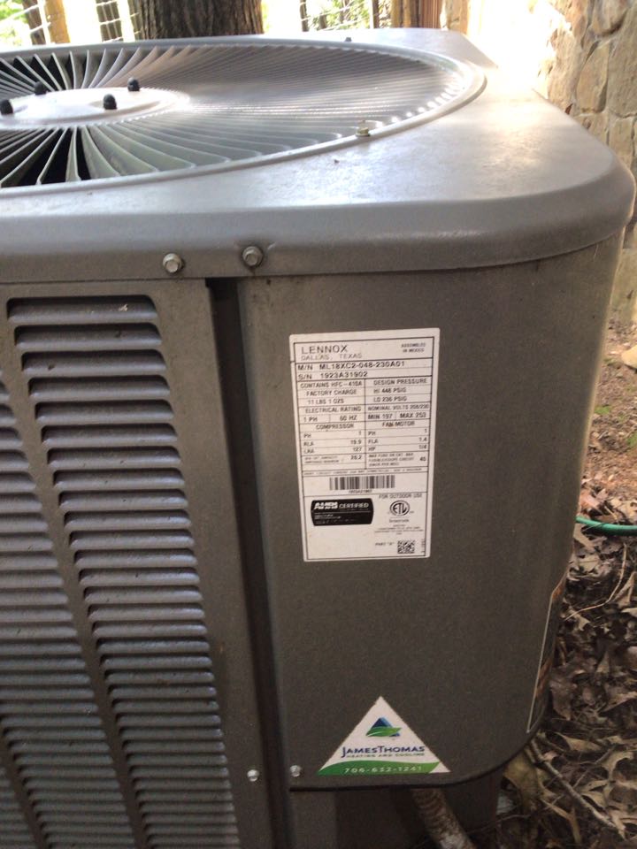 Lennox heatpump icing up