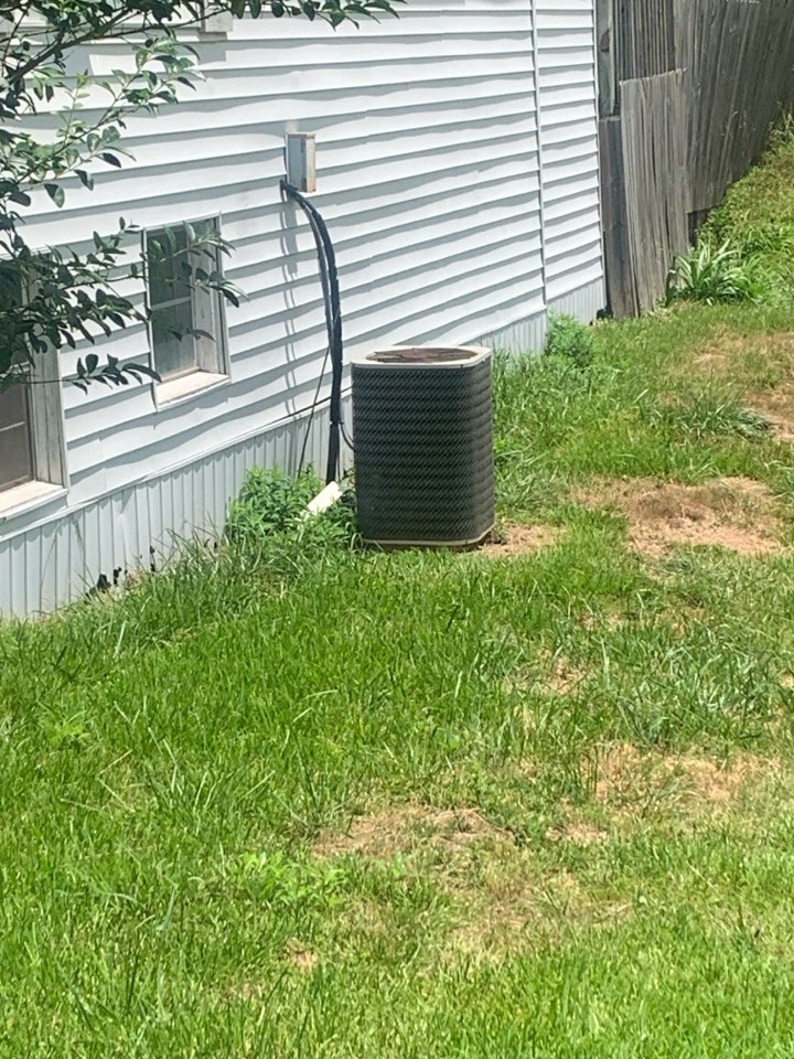 Replaced capacitor on old R22 air conditioner 