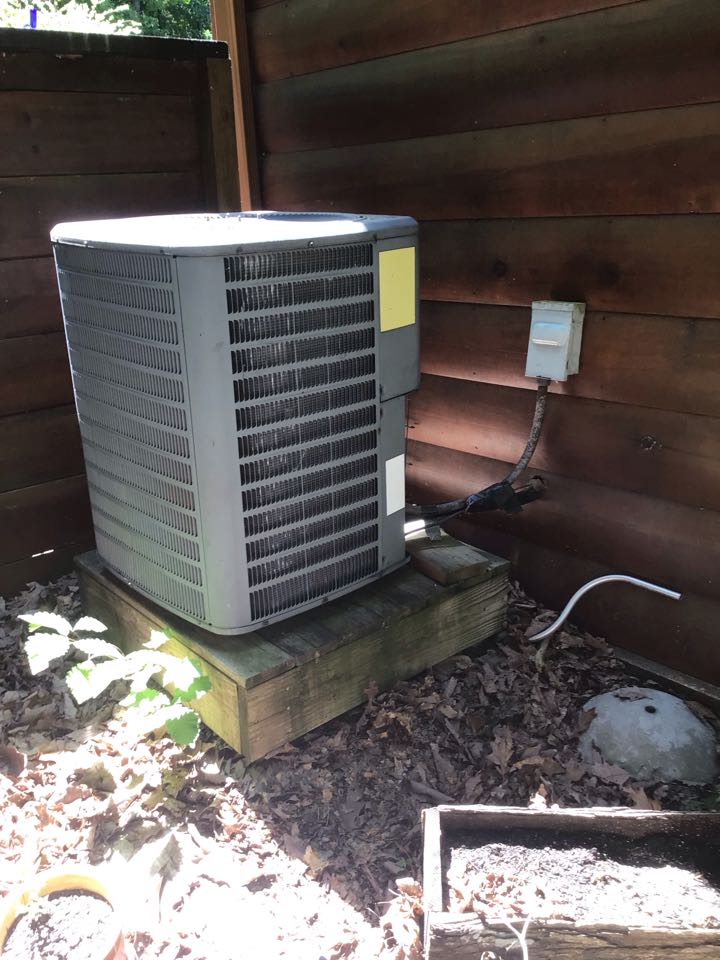 Goodman heatpump no heat