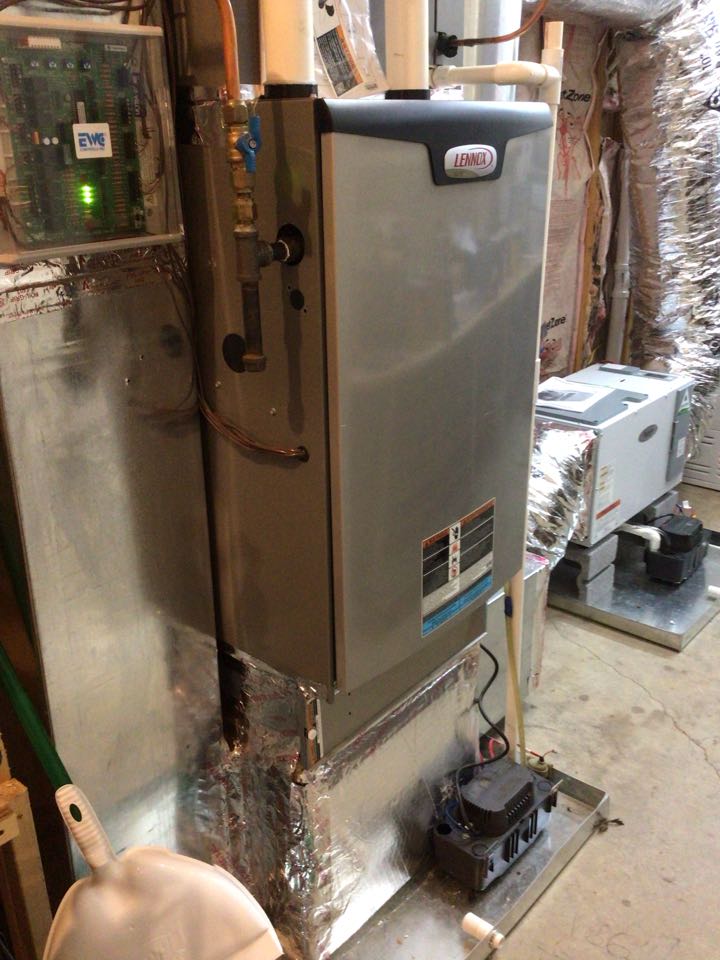 Lennox gas furnace maintenance 