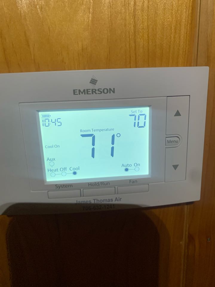 Thermostat configuration and explanation 