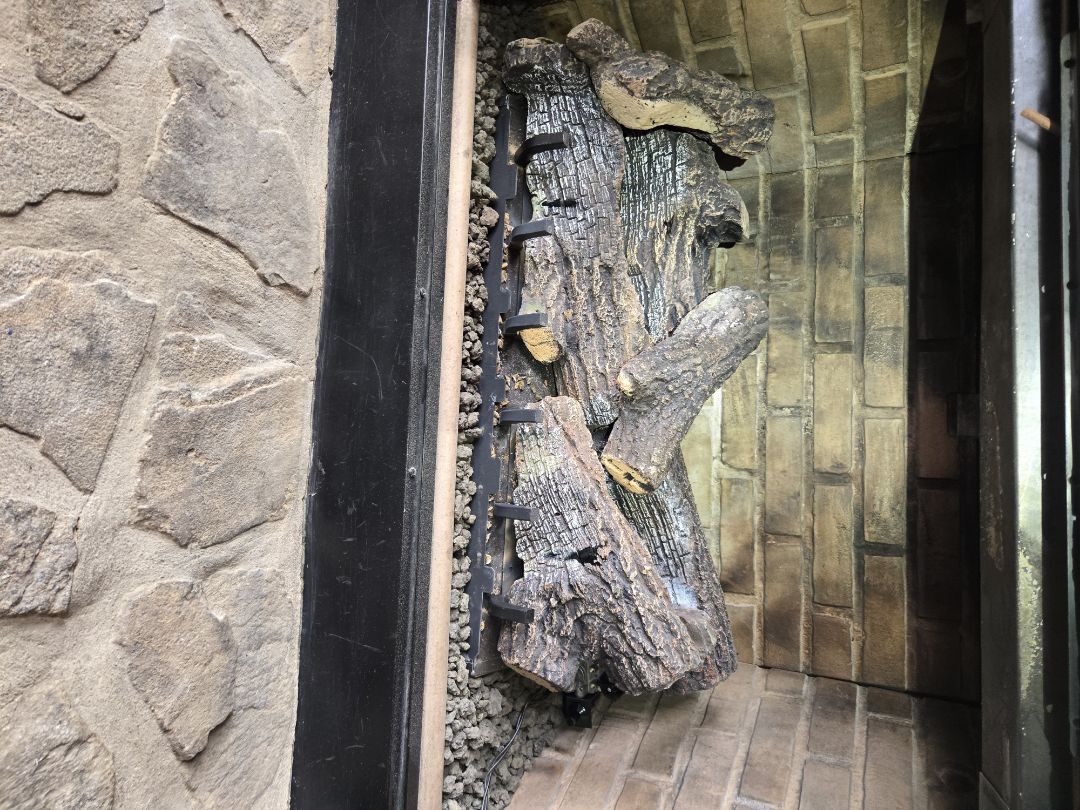 Heating maintenance to Lennox duel fuel system and Fire log service.