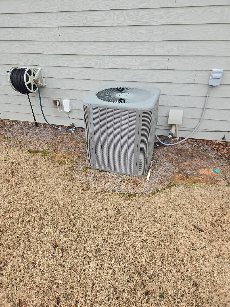 Heating maintenance to Lennox heat pump system