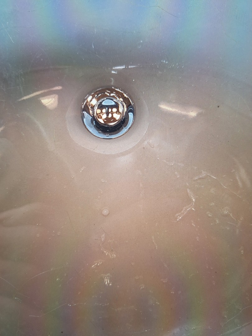 replaced pop up drain assembly 
in master bath