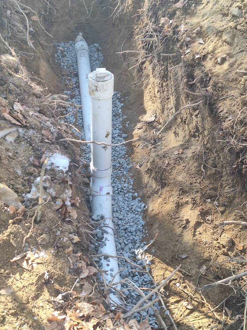 sewer line repair on hill in back yard 
snaked sewer and located where sewer was full of roots from broken sewer in Stafford Va 