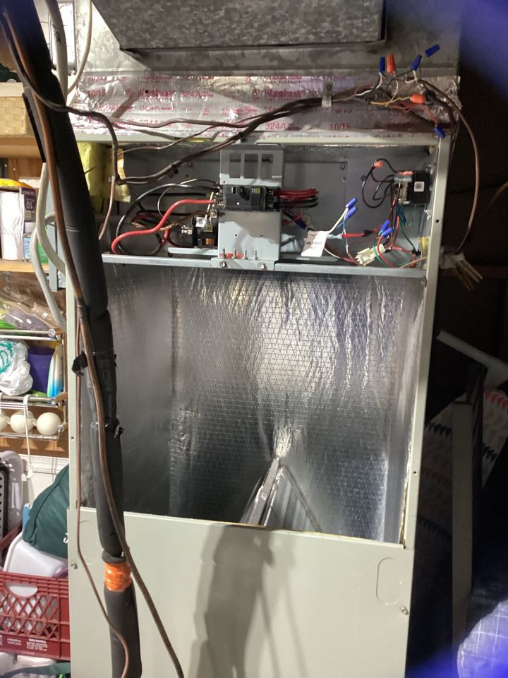 Herndon, VA - Blower pull and clean. 