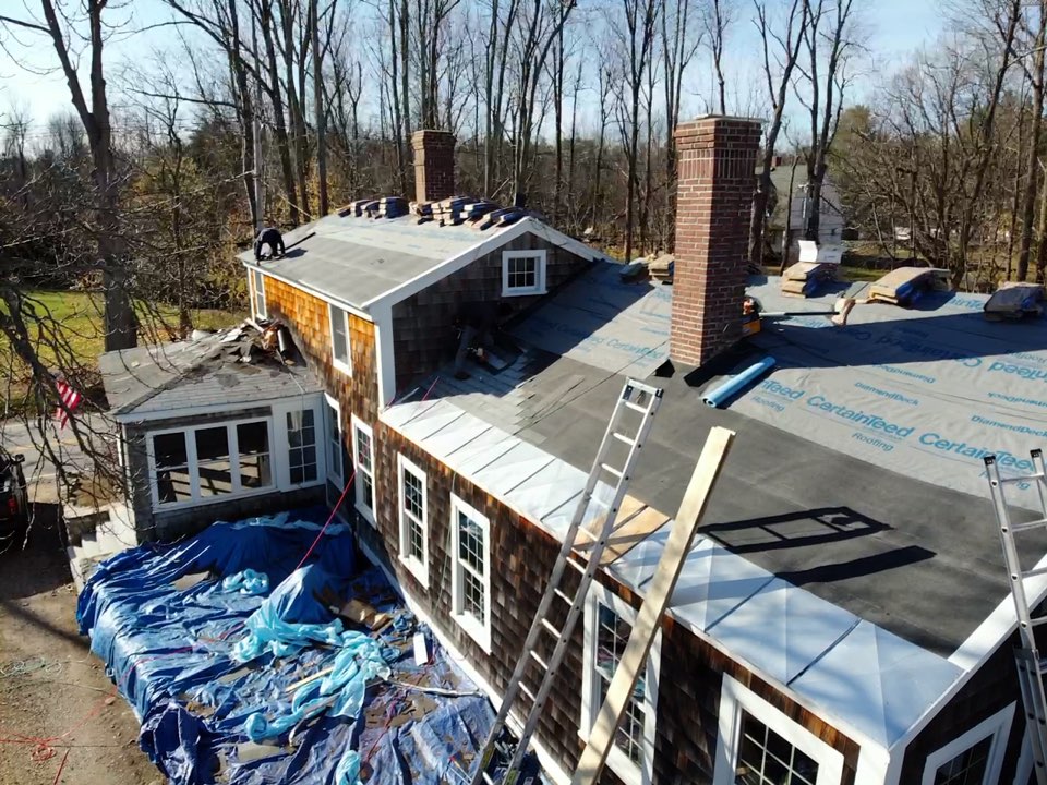 Princeton, MA - Crew working hard to finish roof in Princeton MA. Princeton, MA - Crew working hard to finish roof in Princeton MA.