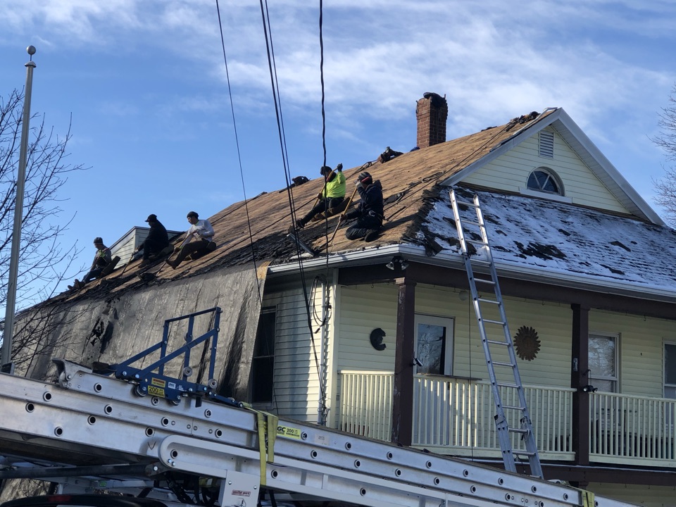 Gardner, MA - Last project of 2019! Atlas shingles in Gardner MA Gardner, MA - Last project of 2019! Atlas shingles in Gardner MA