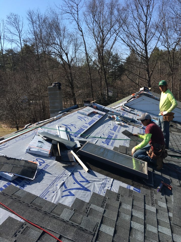 Holden, MA - Just about finished up installing Atlas Pinnacle Pristine shingles (coastal granite) on this home in Holden, MA. Holden, MA - Just about finished up installing Atlas Pinnacle Pristine shingles (coastal granite) on this home in Holden, MA.