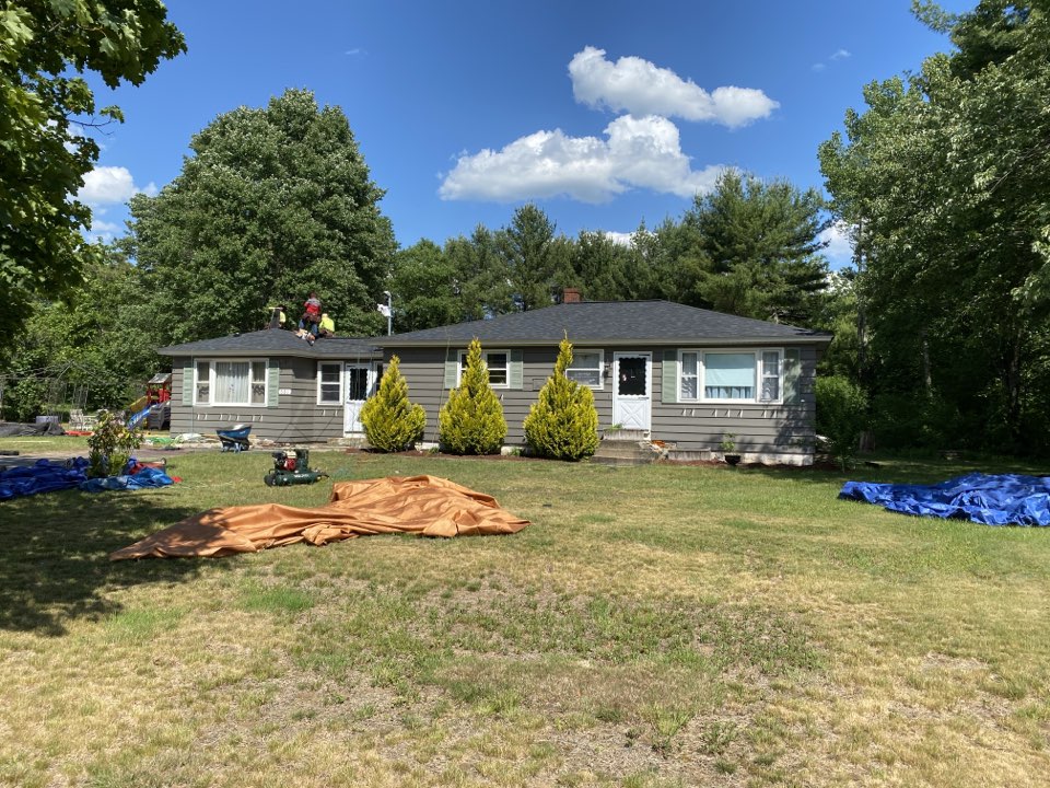 Barre, MA - Finished installing Owens Corning oakridge shingles on this home in Barre, MA. Barre, MA - Finished installing Owens Corning oakridge shingles on this home in Barre, MA.
