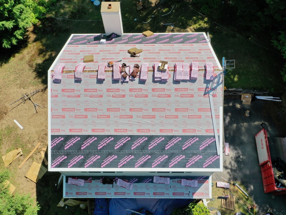 Templeton, MA - Installing Owens Corning Oakridge Flagstone Shingles Templeton, MA - Installing Owens Corning Oakridge Flagstone Shingles