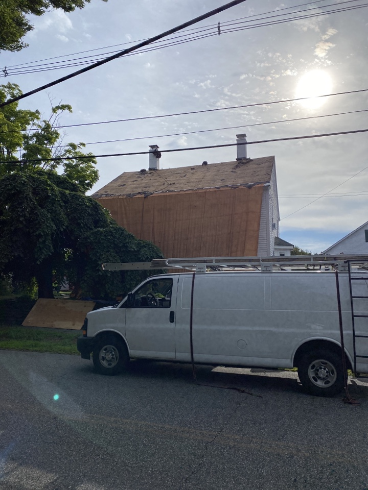 Hardwick, MA - Stripping and installing certainteed landmark pro shingles on this home in Hardwick, MA. Hardwick, MA - Stripping and installing certainteed landmark pro shingles on this home in Hardwick, MA.