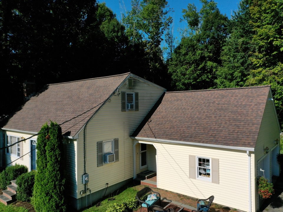 Sterling, MA - Installed CertainTeed Landmark Heather Shingles Sterling, MA - Installed CertainTeed Landmark Heather Shingles