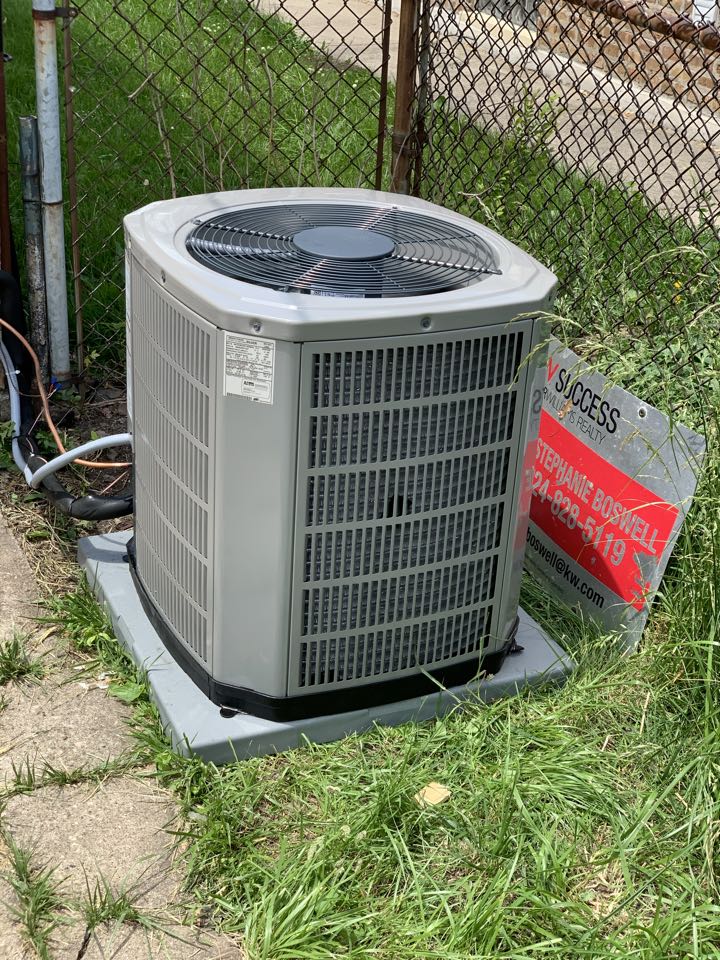 Realtime Service Area for CHATHAM COMFORT CONTROLS HEATING & AIR