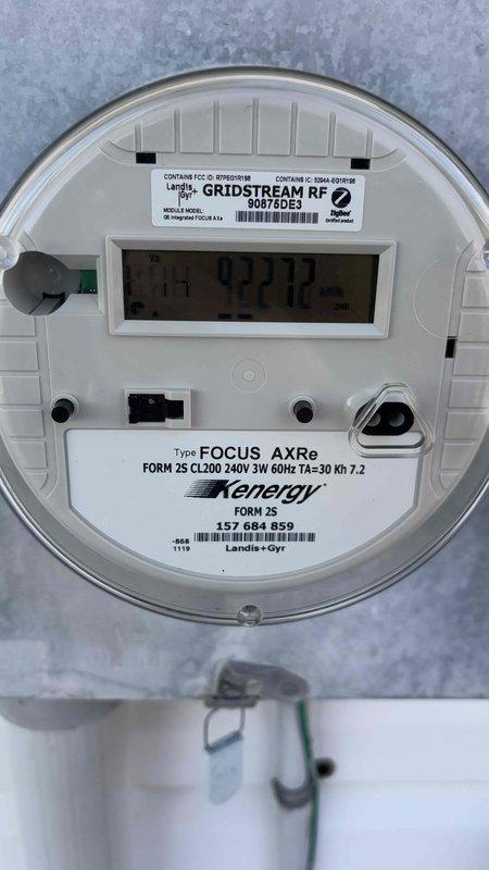 Conducted a comprehensive generator installation estimate at residential property with natural gas service. Assessed existing electrical infrastructure, including a 240V breaker panel with 200A service and an aging RHEEM HVAC system (model UAKA-024JA2, manufactured 1999). Documented current meter configuration and electrical service requirements to determine appropriate generator specifications and connection requirements.