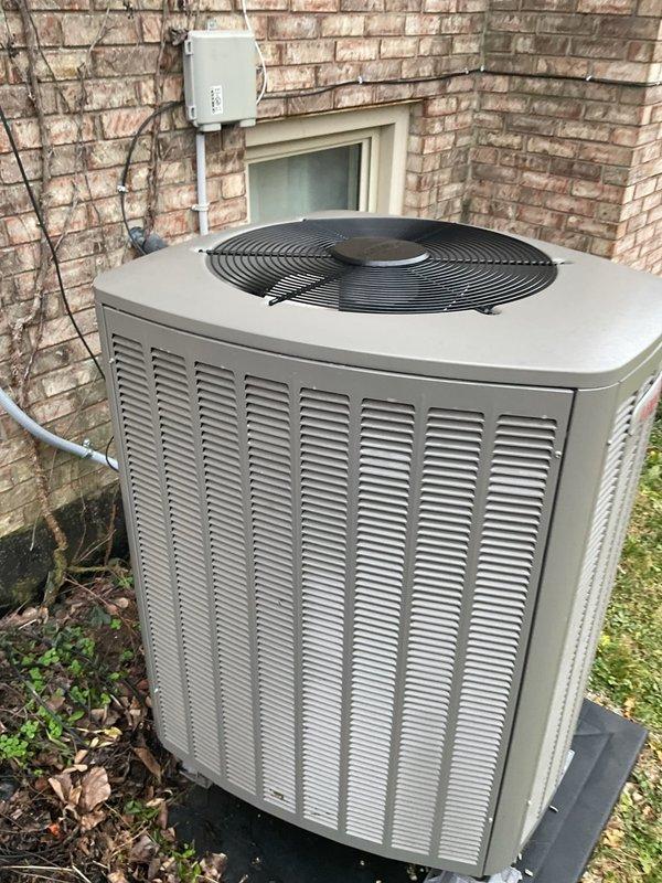 Responded to no heat call for 7-month-old heat pump system that lost communication with thermostat. Performed diagnostic inspection of outdoor unit and reestablished connection between heat pump and thermostat, successfully restoring system communication and heating functionality. Customer confirmed system operation before completion of service.
