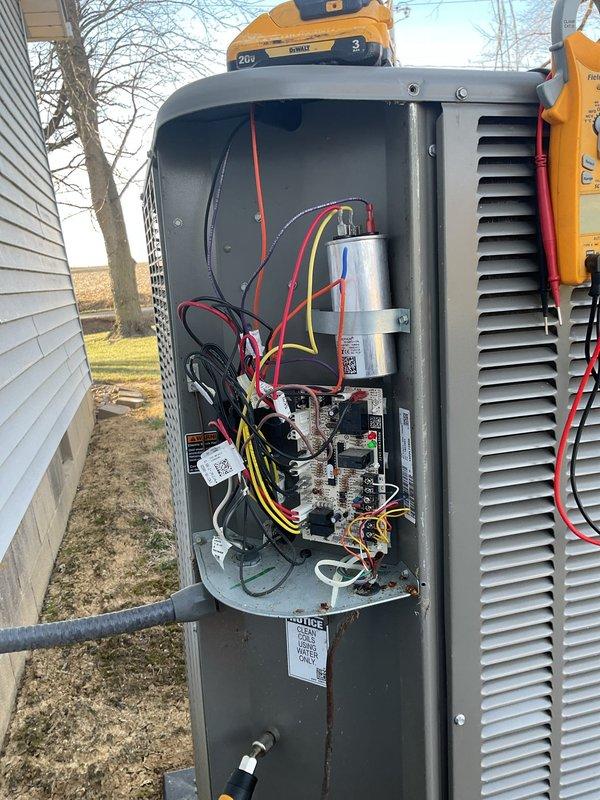 Performed annual maintenance on 2-year-old Platinum Level HVAC system with 20x20x5 filter during first service visit. Inspected blower motor assembly which showed dust accumulation requiring cleaning. Conducted electrical diagnostic testing on control board and capacitor, verifying proper connections and component functionality in both indoor air handler and outdoor condensing unit.