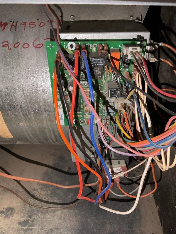 Performed annual Gold Level maintenance on 7-year-old HVAC system. Conducted voltage testing with PUL550 meter showing 35.0V reading at control board. Inspected circuit board components and verified proper wire connections to terminals. Replaced 16x25x1 air filter as part of scheduled maintenance protocol.