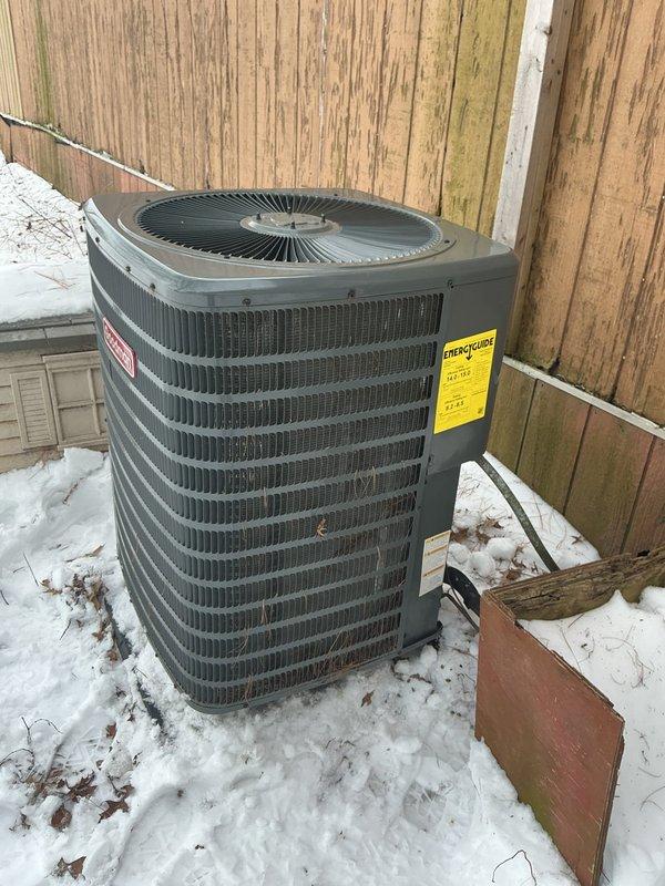 Completed annual Gold Level maintenance on a 2-year-old Goodman HVAC system (second visit of the year). Replaced 20x20x5 filter according to schedule and performed comprehensive system inspection. Outdoor condenser unit was functioning properly despite winter conditions, with no visible damage or performance issues. Customer opted to renew service agreement.
