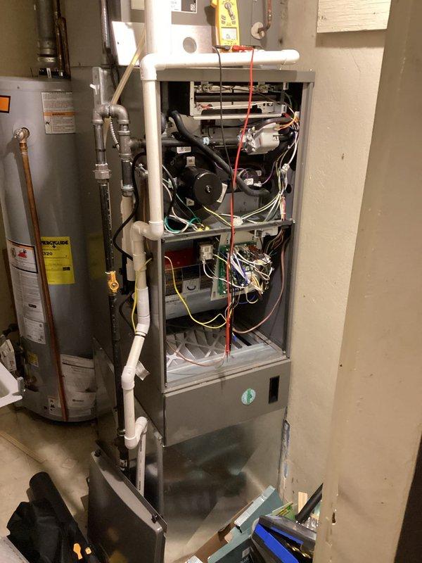 Performed annual maintenance on 5-month-old Platinum Level HVAC system. Inspected and replaced 16X25X5 filter. Examined blower wheel assembly and internal components including electrical connections, circuit board, and PVC piping. System functioning properly after service.
