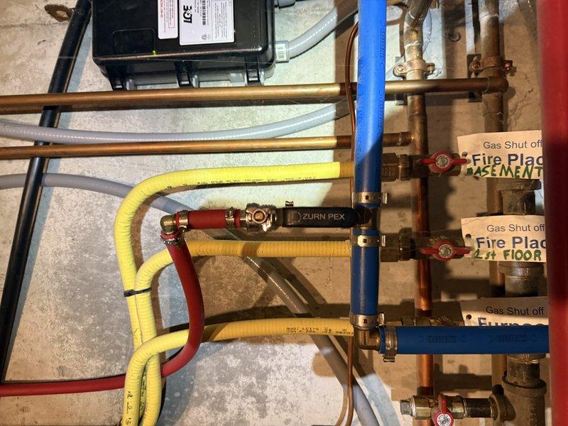 Responded to service call for Job #403439471 to address leaking domestic hot water line in geothermal unit. Identified need to braze the compromised section and documented the issue with photographs. Part has been ordered for the repair, with an estimated 120-minute service time required for completion once parts arrive.