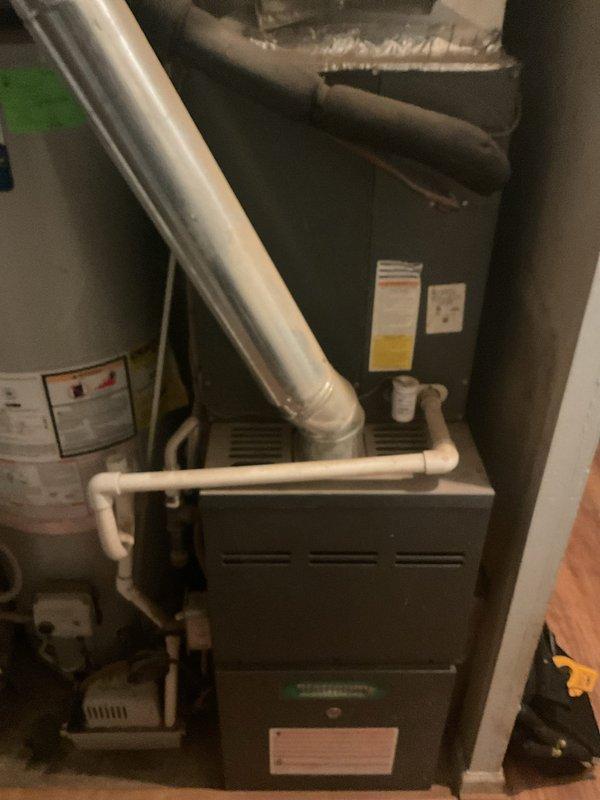 Completed Platinum Level maintenance on residential HVAC system. Replaced 16x25x1 filter as part of monthly service plan and performed temperature differential testing to verify proper system operation. System is functioning within normal parameters.