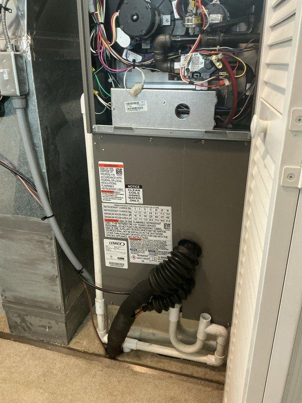 Completed planned annual Platinum Level maintenance on Lennox HVAC system (installed 11/18/25). Performed comprehensive inspection of furnace components including blower assembly, control board, and electrical connections. Verified proper drainage system operation with P-trap configuration and checked system level. Replaced 16x25x5 filter and documented system condition with photos for service record.