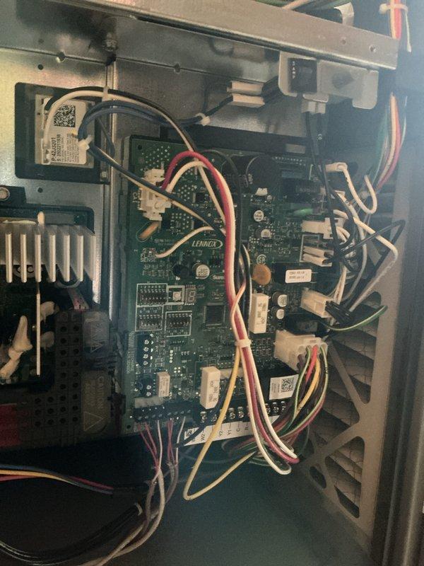 Performed scheduled 3-month maintenance service on NSSU unit. Inspected Lennox control board and verified proper connections of thermostat wiring terminals (W1, W2, Y1, Y2). All electronic components including circuit board, heat sink, and wire connections were found in normal working condition with no signs of damage or corrosion.