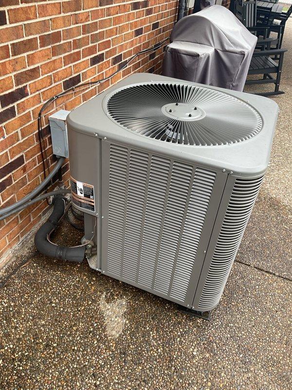 Completed annual maintenance on 2-year-old system with 20x24x1 filter as part of Platinum Level service plan (1st visit). Inspected outdoor condenser unit, checked electrical connections and capacitor, and verified proper drainage. System is functioning within normal parameters with no issues identified.