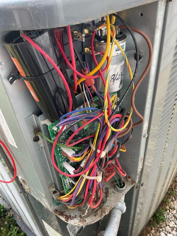 Completed Platinum Level maintenance on 5-year-old Goodman HVAC system. Inspected electrical components, connections, and capacitor; cleaned accumulated dust and debris from outdoor condenser unit. Replaced 20x25x2 polarized filter as part of first annual visit; system is functioning properly with next service recommended before 9/2025.