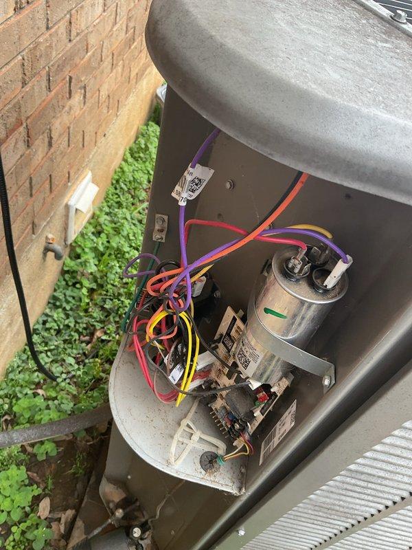 Performed platinum level maintenance service on outdoor HVAC system, completing second visit of the annual plan. Conducted comprehensive electrical system inspection using Fieldpiece multimeter to test capacitor and circuit board components, and replaced standard CFI filter as scheduled per 2-year maintenance agreement.