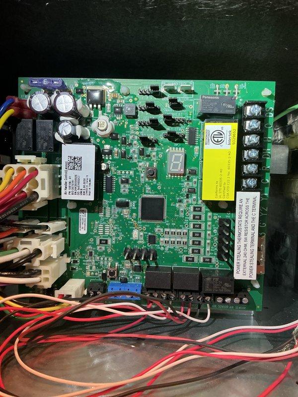 Completed annual Platinum Level maintenance on single-system residential HVAC unit with 20x20 filter. Performed comprehensive inspection of control board components, verified thermostat Wi-Fi connectivity settings, and documented system operation through diagnostic interface. All components inspected and system confirmed operational.