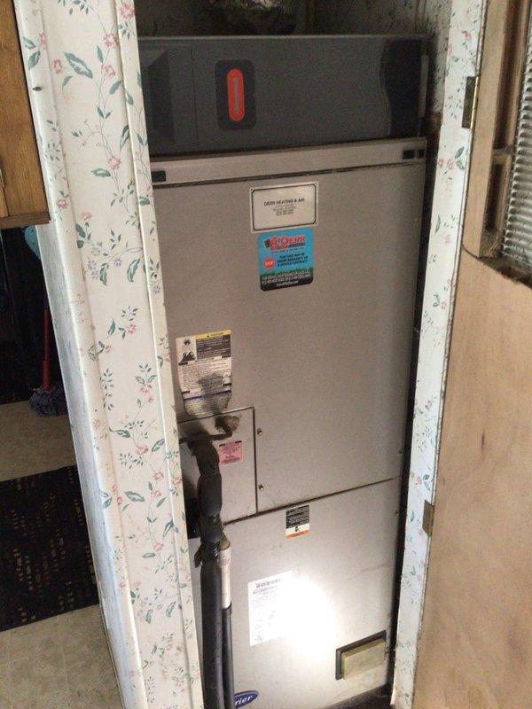 Completed Gold Level planned maintenance on 11-year-old residential HVAC system with single zone configuration. Performed comprehensive inspection of indoor air handler unit located in interior closet and outdoor condenser unit, changed 20x25x5 filter, verified proper system operation, and documented equipment condition with photos. No deficiencies noted during this initial service visit.