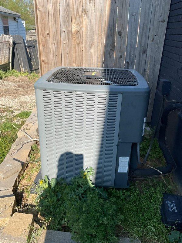 Responded to callback for HVAC system experiencing intermittent heating and cooling failure requiring breaker reset to restore operation. Upon arrival, evaluated Honeywell ProSeries thermostat displaying proper heat mode operation at 72°F setpoint and inspected outdoor condenser unit for potential electrical or mechanical issues. Documented system configuration and current operating conditions to diagnose underlying cause of power interruption and improper system performance reported by homeowner.