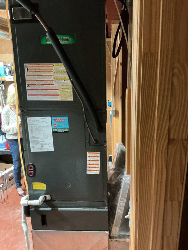 Completed platinum level planned maintenance service on single HVAC system. Performed comprehensive system inspection of outdoor condensing unit and indoor air handler. Replaced 20x20x2 polarized filter as part of monthly recurring maintenance agreement. Verified proper operation of all system components, checked refrigerant lines, and confirmed condensate drain functionality. System operating within normal parameters.