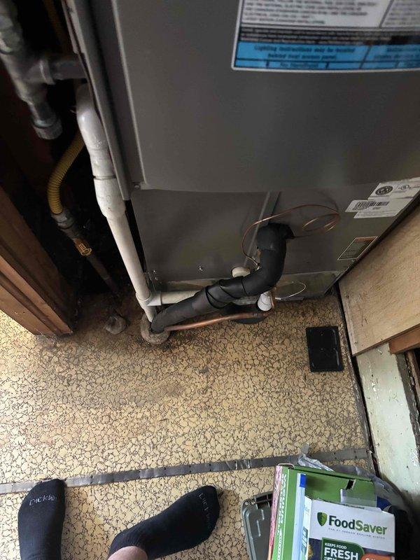 Completed Platinum Level preventive maintenance on a 3-year-old residential split system air conditioning unit. Serviced outdoor condenser unit and indoor air handler, replaced 16x25x5 air filter, performed comprehensive system inspection including electrical connections, refrigerant levels, and condensate drainage, and verified proper operation of all components. Unit tested and left in optimal working condition per manufacturer specifications.