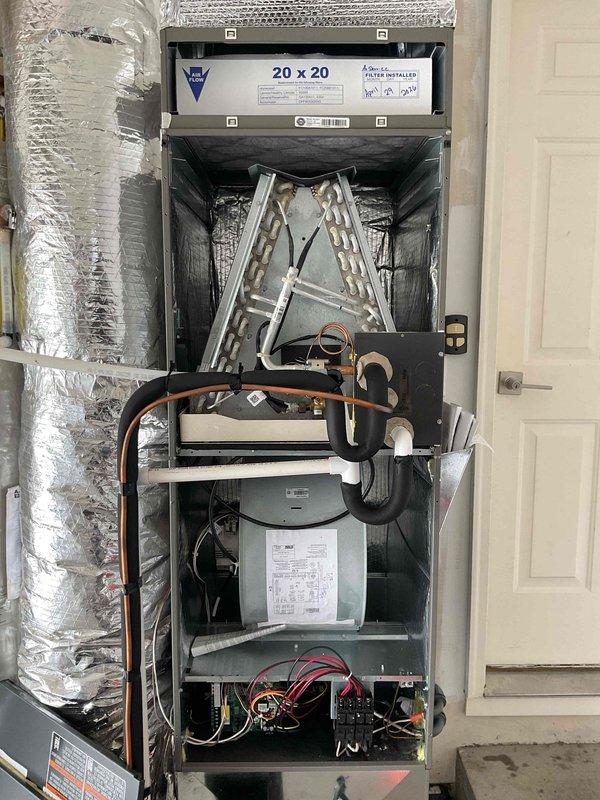 Completed annual planned maintenance on 1-year-old Lennox air handler system located in garage. Performed comprehensive system inspection including visual assessment of all accessible components, electrical connections, and refrigerant lines. Replaced 20" x 20" x 5" return air filter at filter grille location. Inspected evaporator coil, blower motor assembly, and control board for proper operation and physical condition. Verified all copper refrigerant line connections showed no signs of leakage or damage. Checked flexible ductwork insulation integrity and confirmed secure connections. System operating within normal parameters. Customer approved contract renewal for continued annual maintenance coverage.