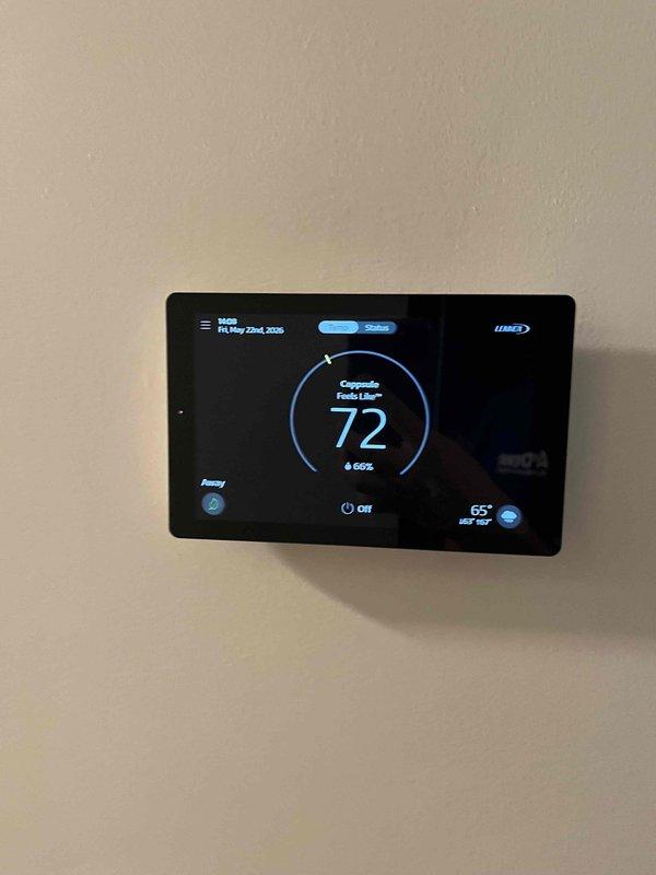 Completed annual Platinum Level maintenance on 3-year-old Lennox HVAC system including exterior condenser cleaning and inspection. Verified thermostat operation at 72°F with system functioning properly, replaced 20x25x5 filter, and confirmed all components operating within normal parameters for second annual service visit.