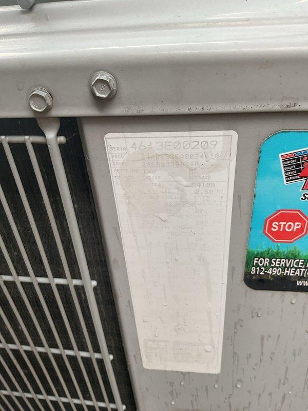 Responded to customer complaint of loud noise from outdoor condensing unit on 12-year-old residential HVAC system. Performed diagnostic evaluation of condenser operation and connected manifold gauge set to measure refrigerant pressures and assess system performance. Conducted visual and operational inspection of outdoor unit components to identify source of abnormal noise during runtime.