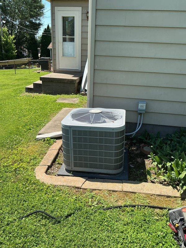 Completed monthly Gold Level preventive maintenance on 11-year-old single system. Inspected outdoor condenser unit, verified proper operation of all components, and documented equipment condition with photographs. Unit operating within normal parameters with no immediate service needs identified. Customer requested callback for credit card information update.
