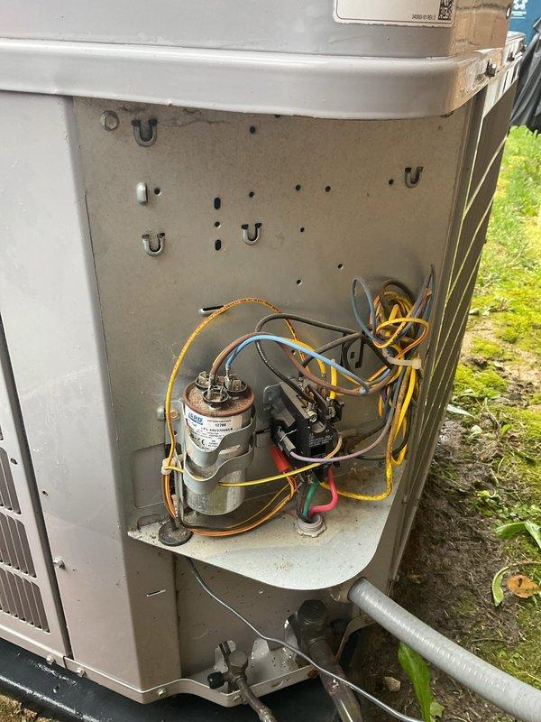 Completed annual Gold Level planned maintenance on 9-year-old single system HVAC unit. Performed comprehensive inspection of indoor furnace unit and outdoor condensing unit, including examination of burner assemblies, ignition components, blower motor assembly, control board, electrical connections, and refrigerant lines. Inspected capacitor and associated wiring in outdoor unit, noting all electrical connections and component condition. Replaced 16x25x5 air filter as part of routine maintenance protocol. All systems inspected, components verified operational, and unit returned to service in proper working condition for first annual visit.